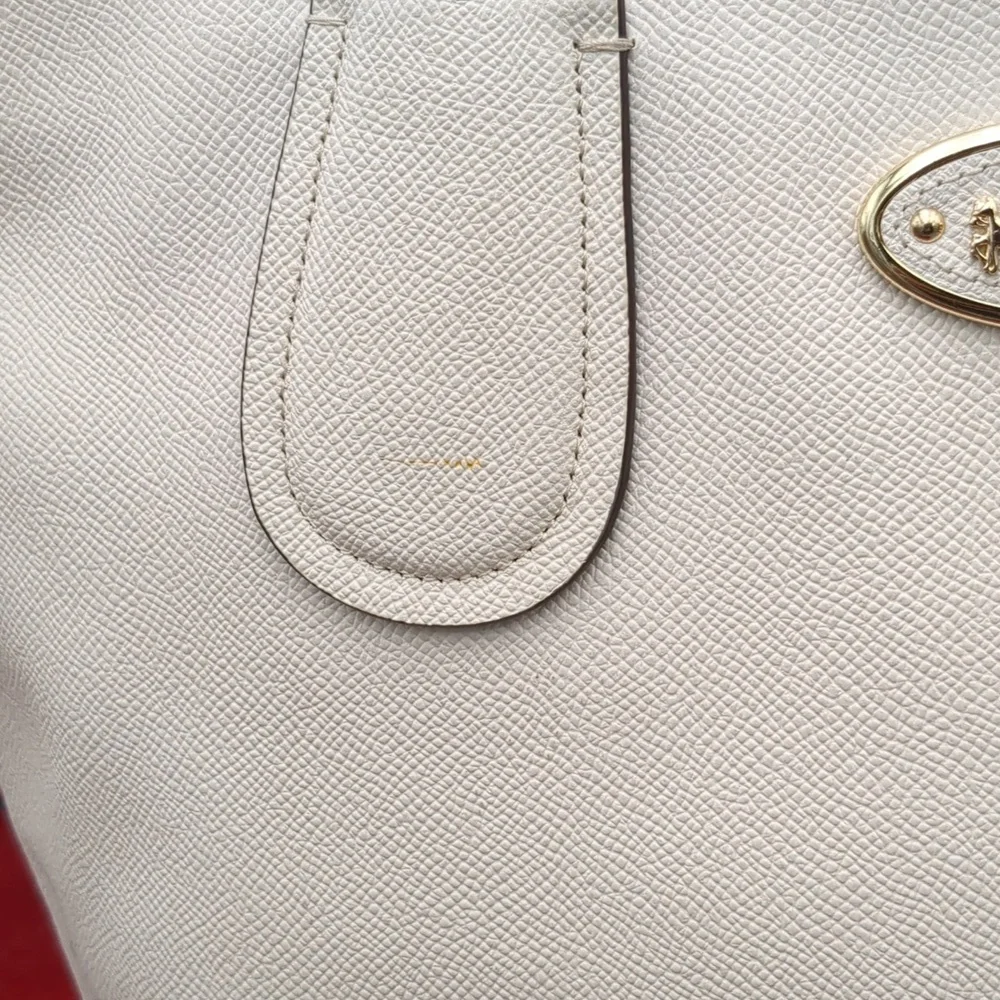 Coach White Taxi Tote Bag - Picture 2 of 15